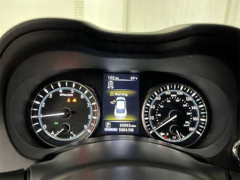 Used 2021 INFINITI Q50 Sensory image 12