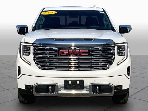 Used 2024 GMC Sierra 1500 Denali w/ Denali Reserve Package AWD/4WD image 4