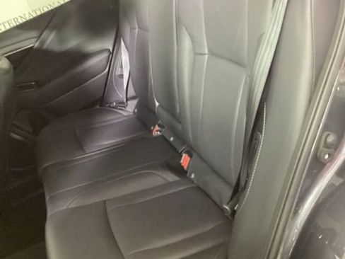 Used 2023 Subaru Outback Limited image 11