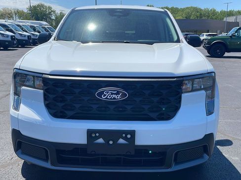New 2026 Ford Maverick XLT w/ XLT Luxury Package FWD image 10