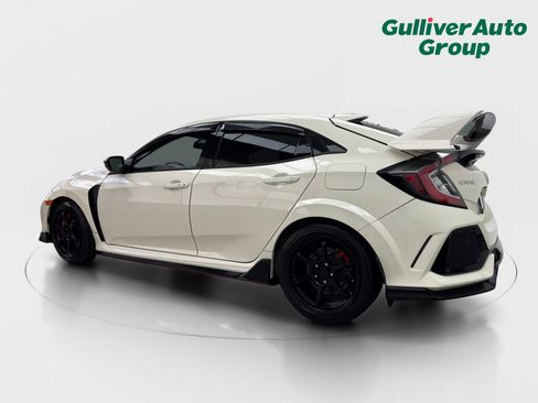 Used 2018 Honda Civic Type R image 4