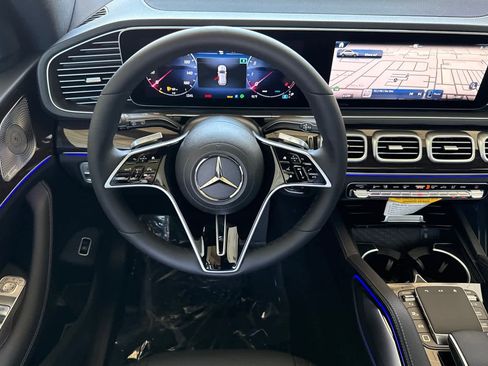 New 2026 Mercedes-Benz GLE 450 4MATIC image 13