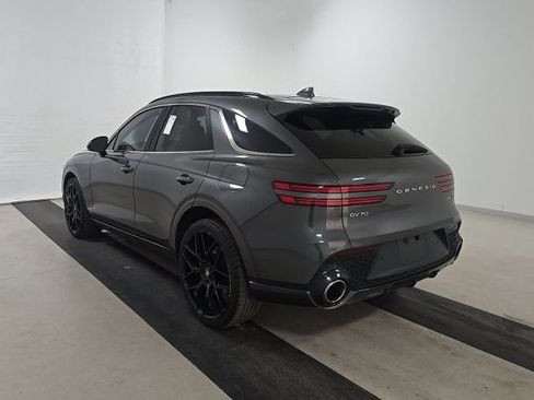 Used 2022 Genesis GV70 3.5T Sport w/ Sport Prestige Package AWD/4WD image 3