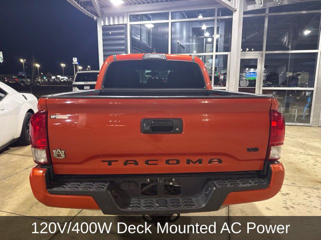 Used 2017 Toyota Tacoma TRD Sport w/ Tow Package RWD image 10