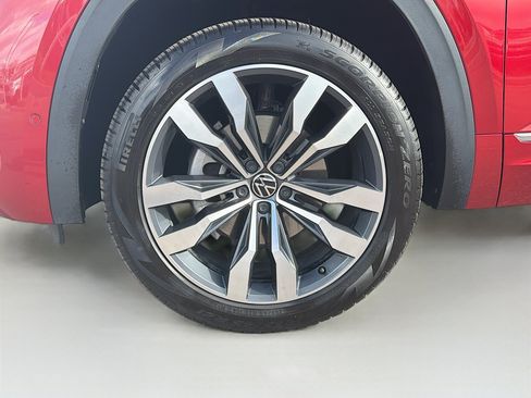 Used 2023 Volkswagen Atlas Cross Sport SEL Premium R-Line AWD/4WD image 11