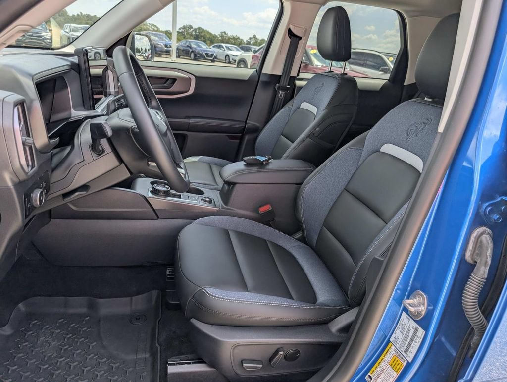 Used 2025 Nissan Kicks S FWD image 45