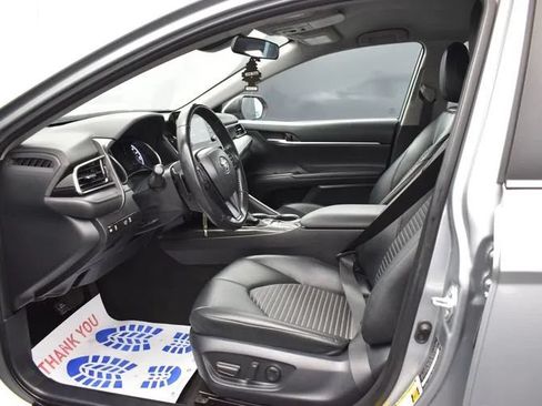 Used 2024 Toyota Camry SE FWD image 14