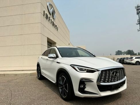 Used 2023 INFINITI QX55 Essential w/ Accent Package AWD/4WD image 1