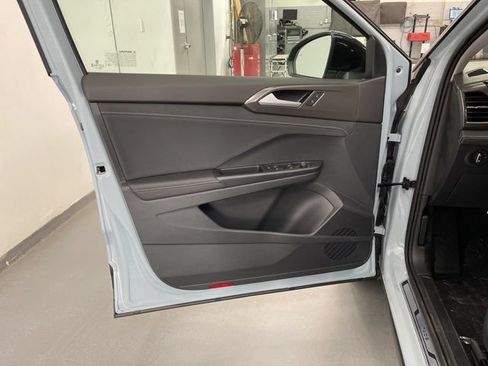 New 2026 Volkswagen Taos SE AWD/4WD image 23