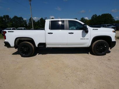New 2026 Chevrolet Silverado 2500 LT w/ Trail Boss Package