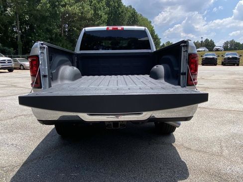Used 2026 RAM 2500 Big Horn AWD/4WD image 7