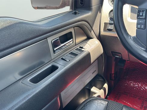 Used 2013 Ford F150 Raptor w/ Luxury Equipment Group AWD/4WD image 19