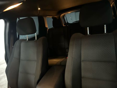 Used 2019 Jeep Grand Cherokee Laredo image 17