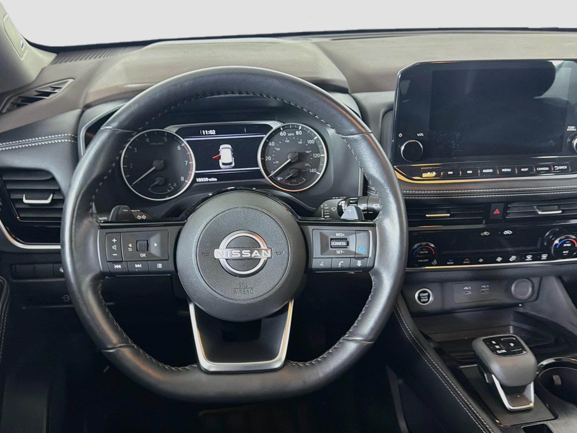 Used 2023 Nissan Rogue SL w/ SL Premium Package FWD image 17