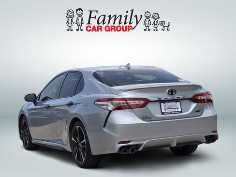 Used 2020 Toyota Camry XSE FWD image 3