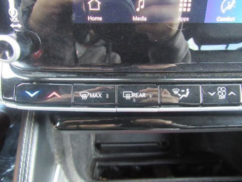 Used 2024 Jeep Wagoneer Series II w/ Flexible Seating Group RWD image 52