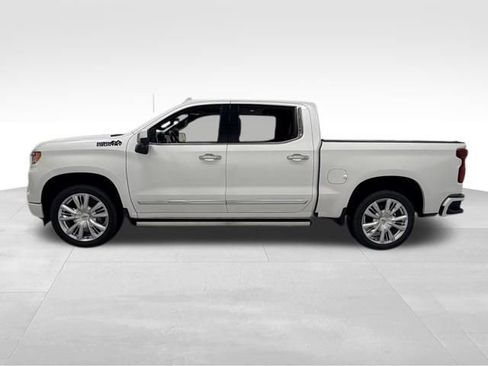 Certified 2023 Chevrolet Silverado 1500 High Country w/ High Country Premium Package image 3