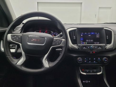 Used 2022 GMC Terrain SLE image 22