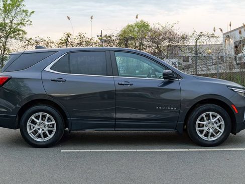 Used 2023 Chevrolet Equinox LT AWD/4WD image 8