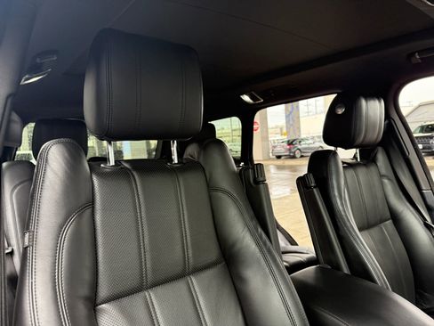 Used 2016 Land Rover Range Rover HSE image 26