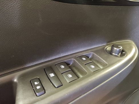 Used 2021 Chevrolet Spark LT image 27