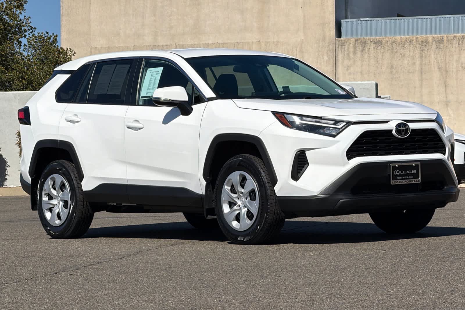 Used 2025 Toyota RAV4 LE AWD/4WD image 5