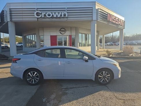 New 2025 Nissan Versa SV image 2