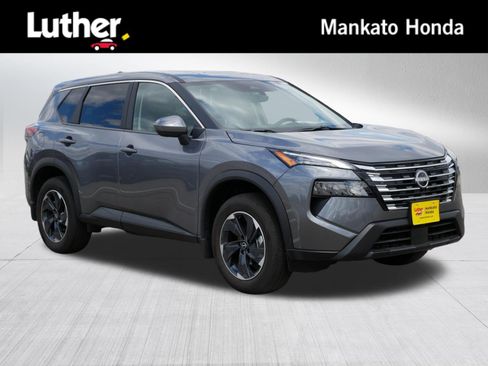 Used 2026 Nissan Rogue SV w/ Cold Weather Package AWD/4WD image 1