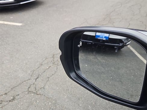 Used 2023 Honda CR-V EX image 18