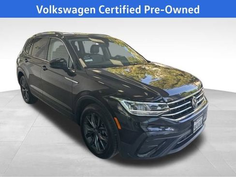 Used 2024 Volkswagen Tiguan SE image 4