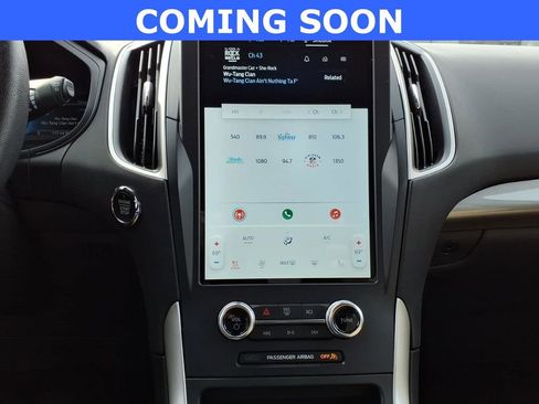Used 2023 Ford Edge SEL w/ Convenience Package image 15