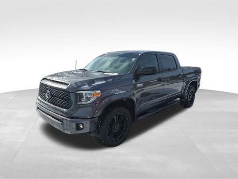 Used 2019 Toyota Tundra Platinum image 9