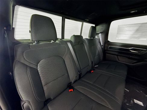 New 2026 RAM 1500 Big Horn AWD/4WD image 28