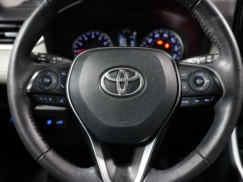 Certified 2021 Toyota RAV4 XLE Premium image 12