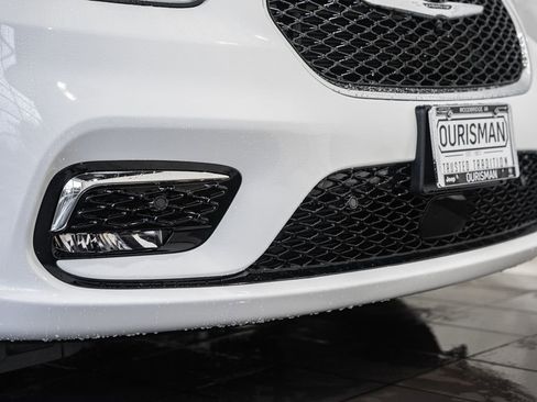 New 2026 Chrysler Pacifica Select image 11