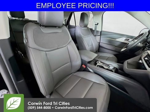 New 2026 Ford Explorer Active w/ Active Comfort Package AWD/4WD image 18