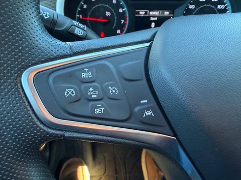 Used 2022 Chevrolet Malibu LS FWD image 17