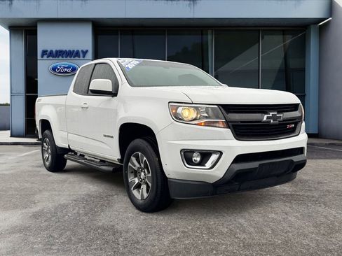 Used 2016 Chevrolet Colorado Z71 image 3