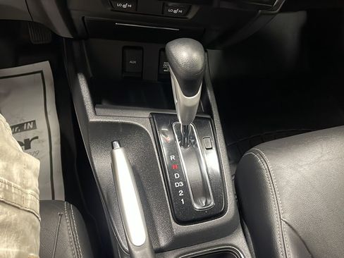 Used 2013 Honda Civic EX-L image 10