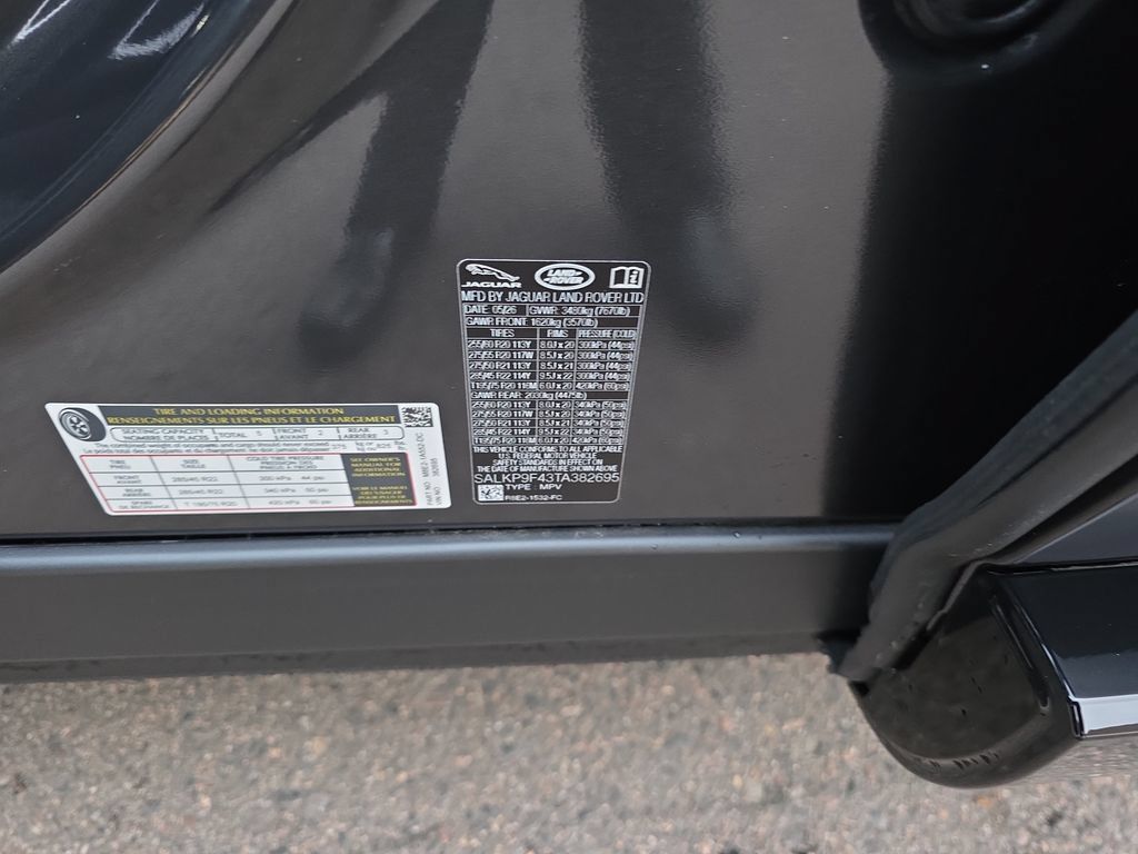 New 2026 Land Rover Range Rover SE AWD/4WD image 24