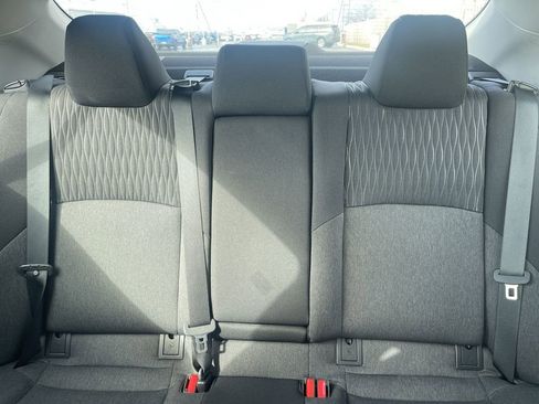 Used 2025 Toyota Camry LE w/ Convenience Package image 18