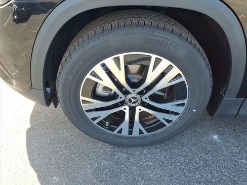 Certified 2026 Mercedes-Benz GLA 250 4MATIC image 10