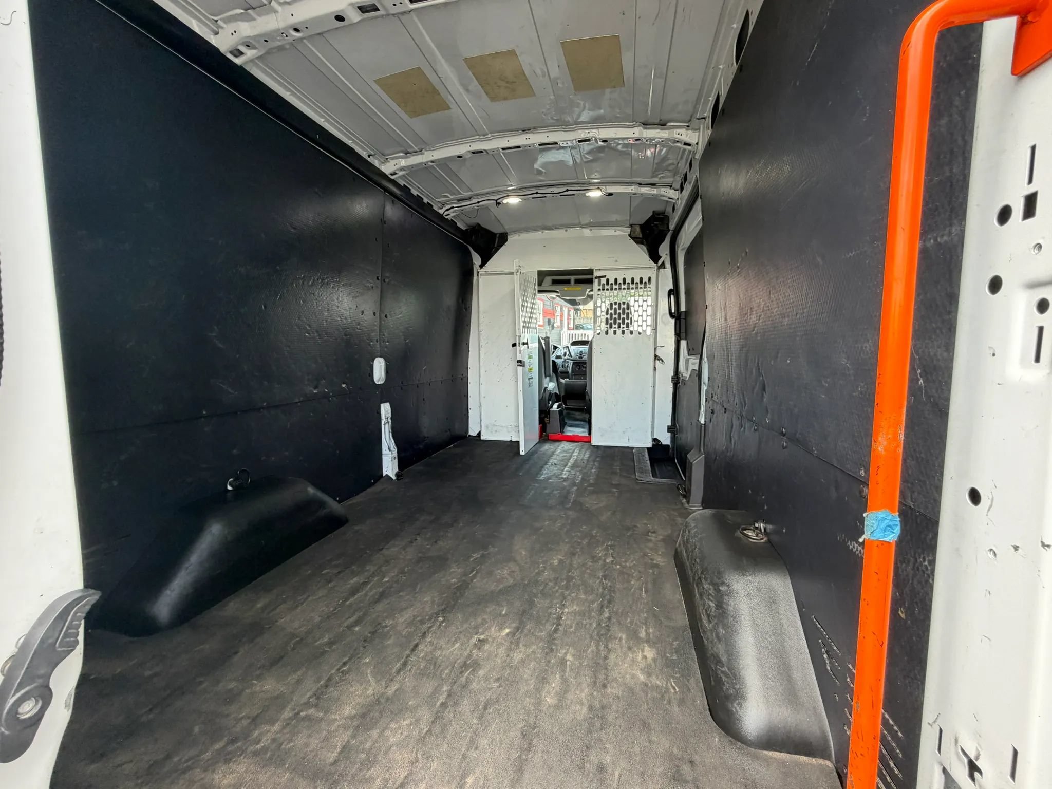 Used 2019 Ford Transit 150 148 Medium Roof RWD image 11