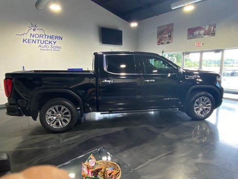 Used 2021 GMC Sierra 1500 Denali AWD/4WD image 2