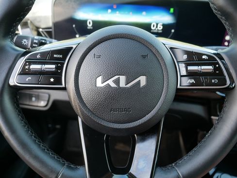 Certified 2024 Kia Seltos S AWD/4WD image 25