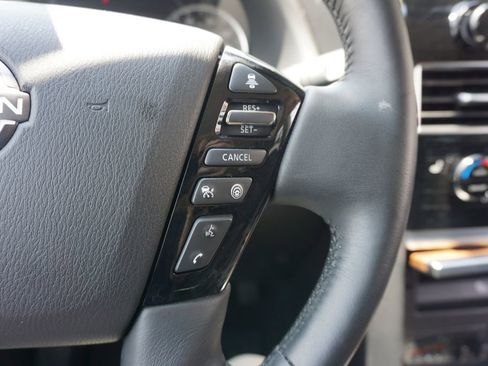 Used 2024 Nissan Armada SL w/ Captain's Chairs Package AWD/4WD image 9