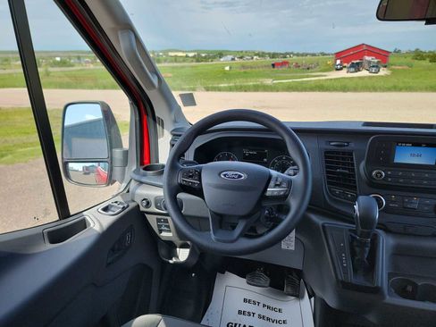 Used 2024 Ford Transit 350 XL RWD image 14