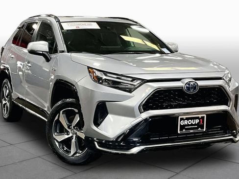 Used 2023 Toyota RAV4 SE w/ Weather & Moonroof Package AWD/4WD image 3
