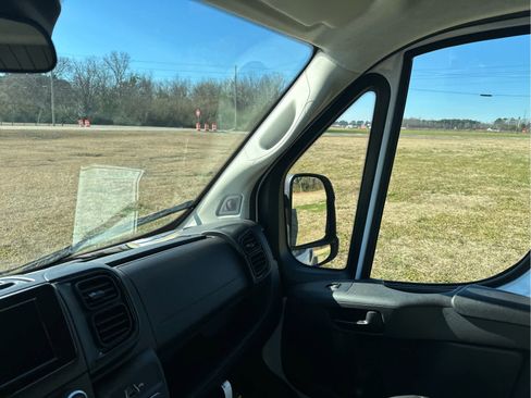 New 2025 RAM ProMaster 2500 image 43