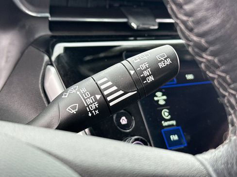 Used 2023 Chevrolet Bolt EUV LT w/ Comfort Package image 37